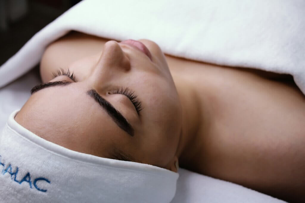 cirugía estética facial
